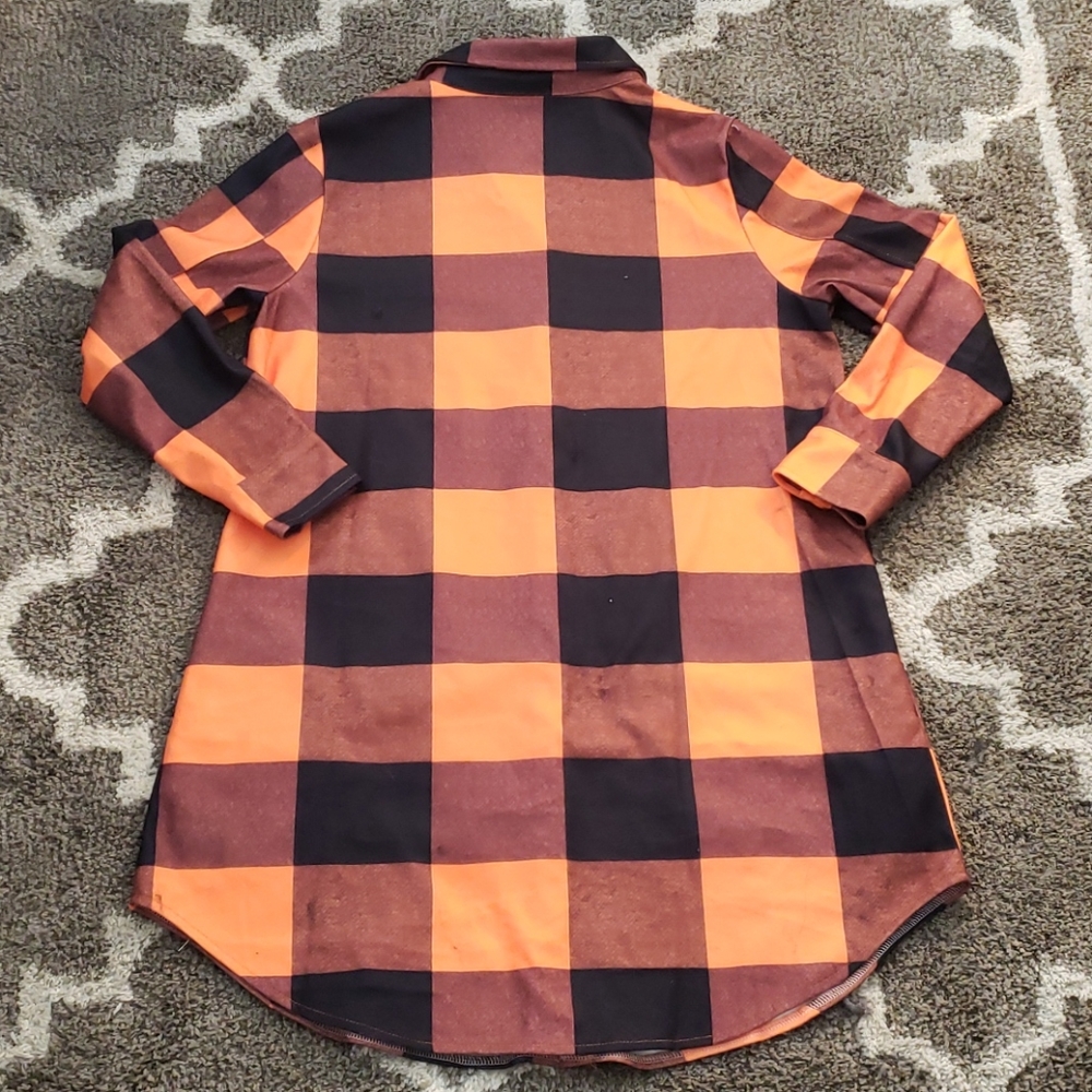 ❌❌SOLD❌❌ Color Block Print Long Shirt - Picture 3 of 7